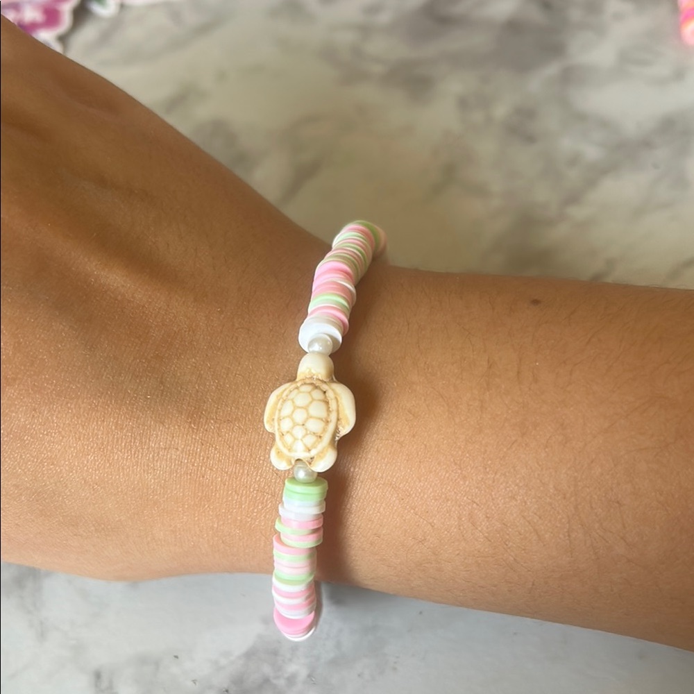 Pastel Beaded Turtle Bracelet